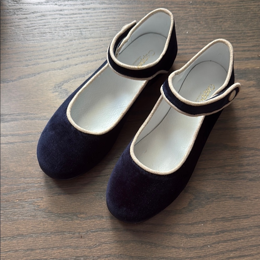 Blue and Cream Dress Shoes with Minimalist Design